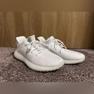 Yeezy 350 REPLICAS